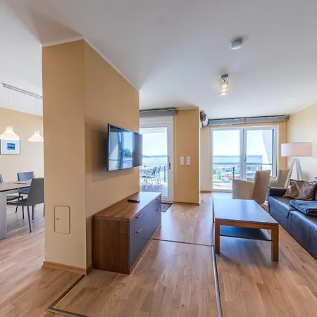 Mueritzsonne - In Der Hafenresidenz Mit Balkon & Wellness *